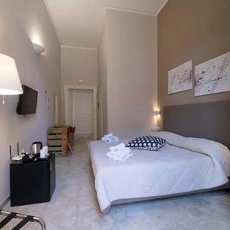 Pc Boutique H Centro, By Clapa Group 3* Naples