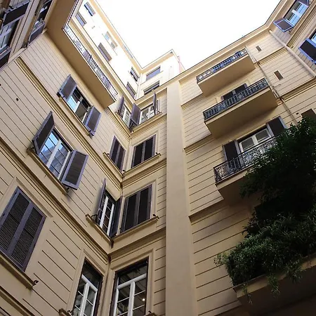 Pc Boutique H Centro, By Clapa Group Guest house Naples