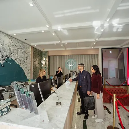 Guest house Pc Boutique H Centro, By Clapa Group 3*