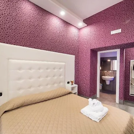 Pc Boutique H Centro, By Clapa Group 3* 나폴리