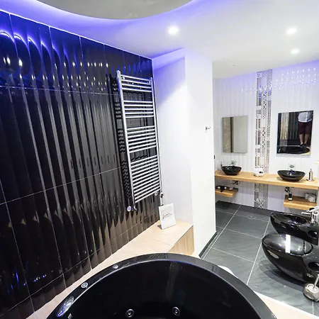 Pc Boutique H Centro, By Clapa Group Πανσιόν Νάπολη