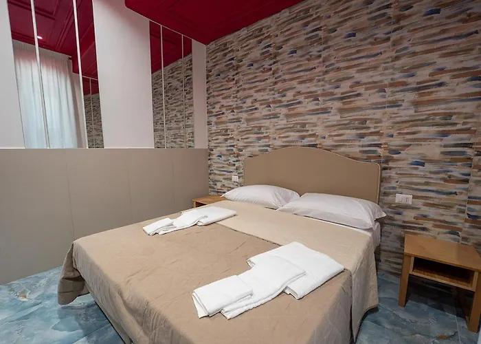 Pc Boutique H Centro, By Clapa Group 3* 那不勒斯